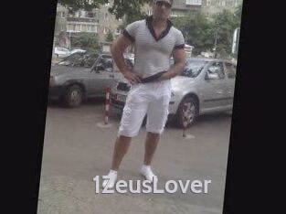 1ZeusLover