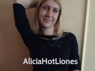 AliciaHotLiones