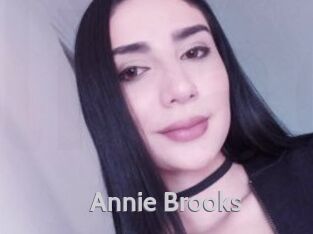 Annie_Brooks