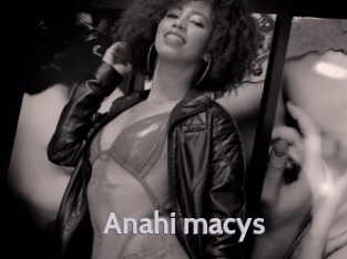 Anahi_macys