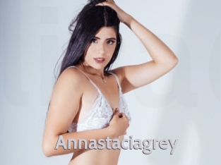 Annastaciagrey