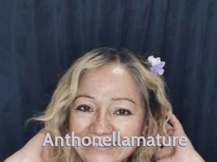 anthonellamature Live Cam 66