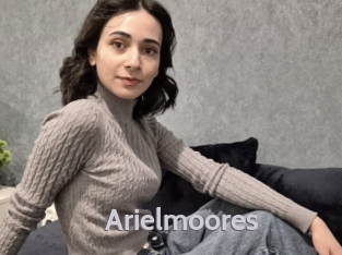 Arielmoores