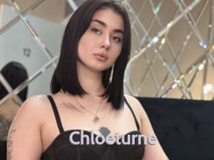 Chloeturne