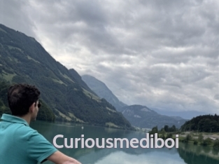 Curiousmediboi