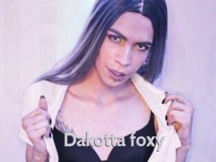 Dakotta_foxy