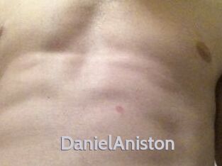 Daniel_Aniston