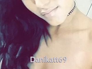 Dani_katt69