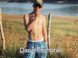 daniells_moran Live Cam 66