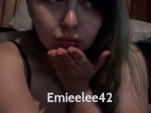 Emieelee42