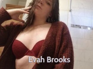 Evah_Brooks