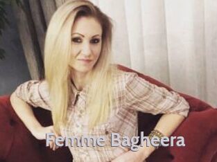 Femme_Bagheera