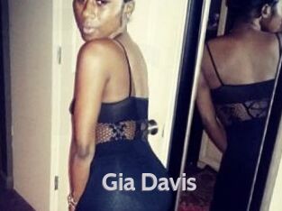 Gia_Davis