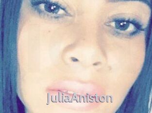 Julia_Aniston