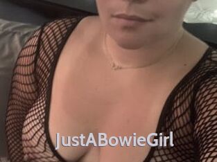 JustABowieGirl