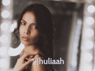 Jhuliaah