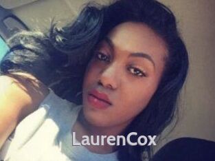 Lauren_Cox
