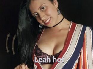 Leah_hot