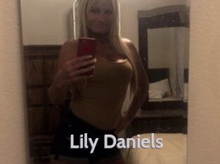 Lily_Daniels
