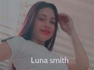 Luna_smith