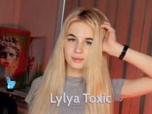 Lylya_Toxic