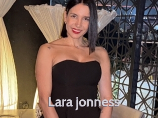 Lara_jonness