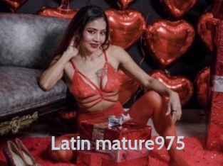 Latin_mature975