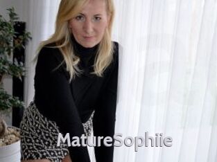 MatureSophiie