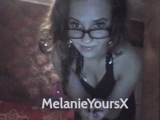 MelanieYoursX
