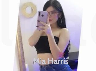 Mia_Harris