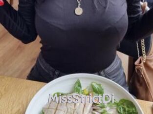 MissStrictDi