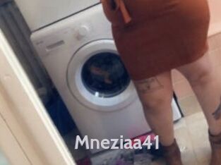 Mneziaa41