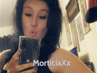 MorticiaXx