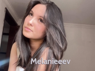 Melanieeev