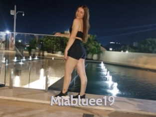Miabluee19