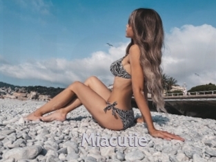 Miacutie