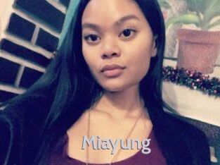 Mia_yung