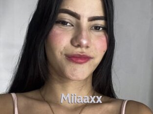 Miiaaxx