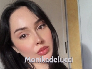 Monikadelucci