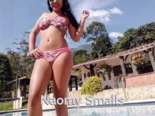 Naomy_Smalls