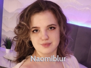 Naomiblur