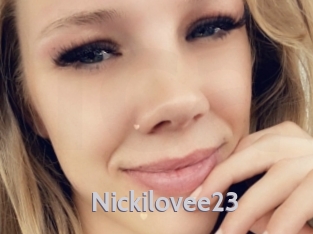 Nickilovee23