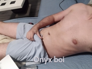 onyx_boi Live Cam 66