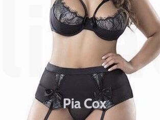 Pia_Cox