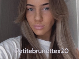 Petitebrunettex20