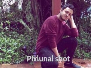 Pixlunal_shot