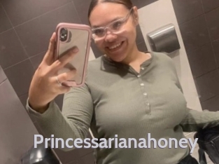 Princessarianahoney