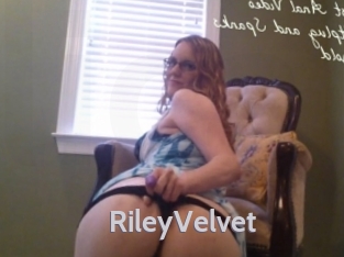 RileyVelvet