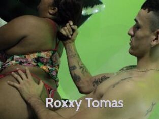 Roxxy_Tomas