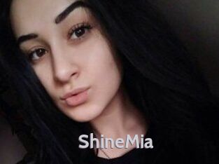 ShineMia